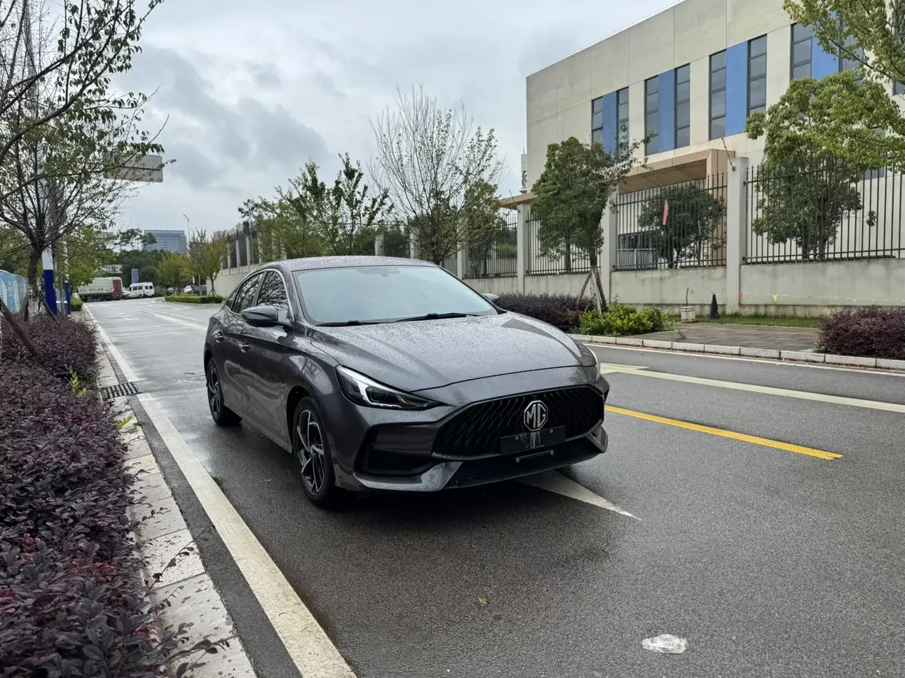 MG 5