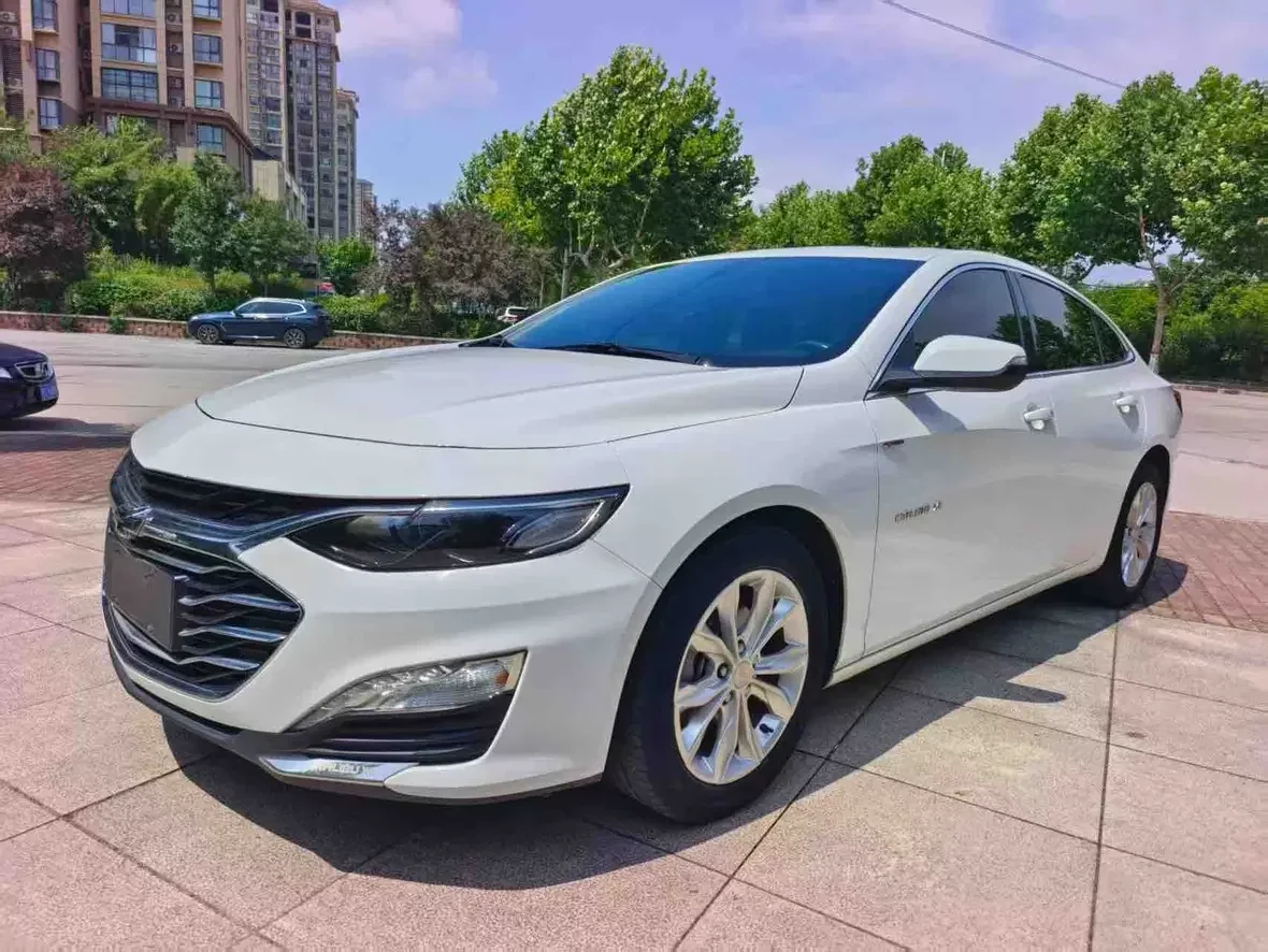 Chevrolet Malibu XL