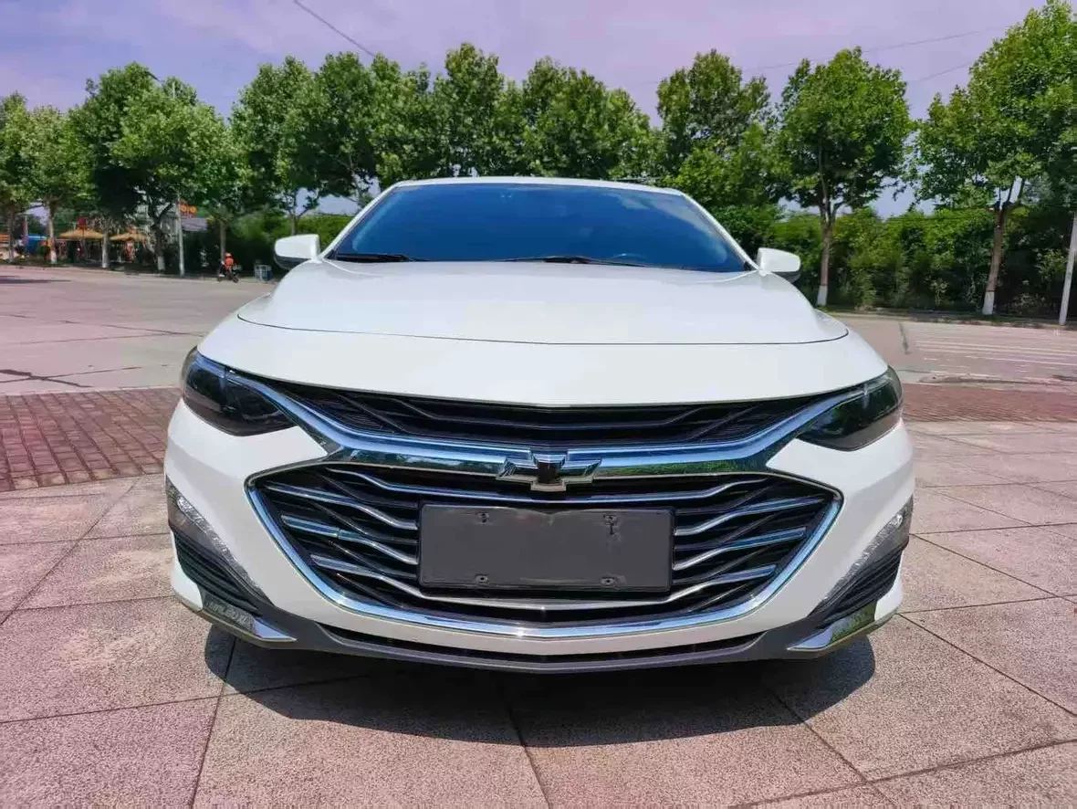 Chevrolet Malibu XL