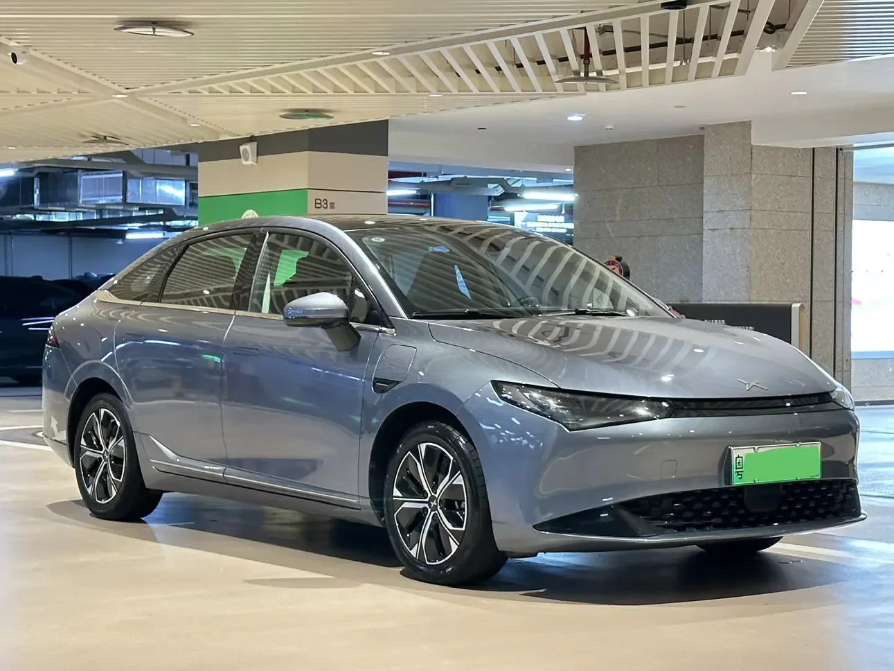 Xpeng P5
