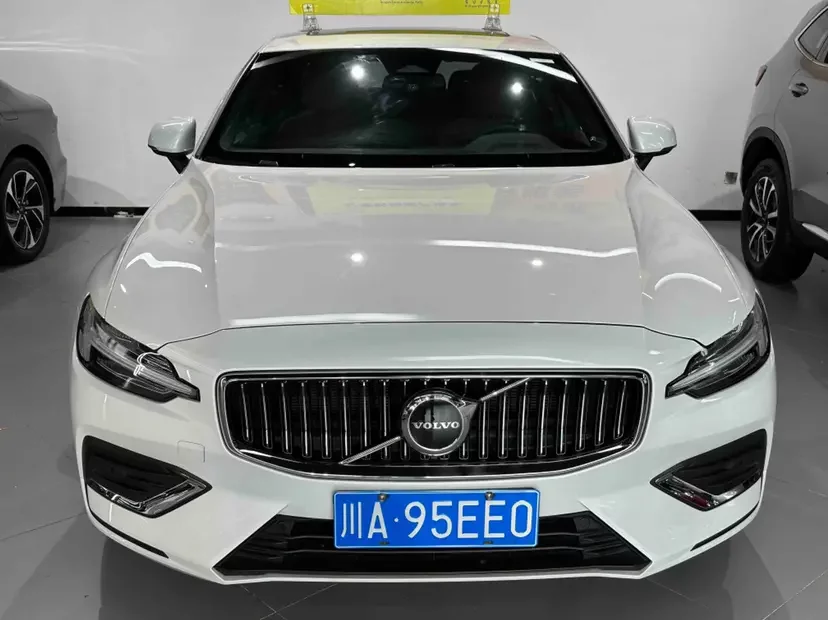 Volvo S60