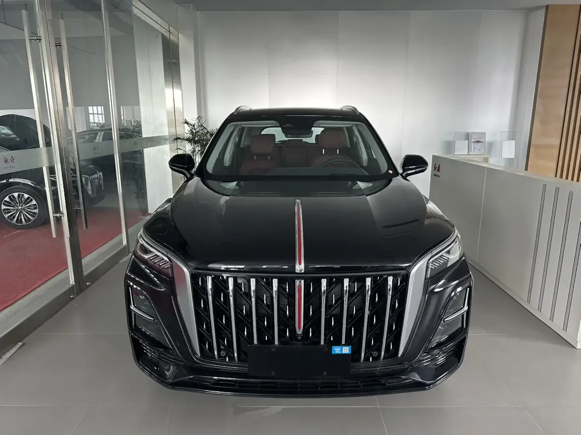 Hongqi HS5