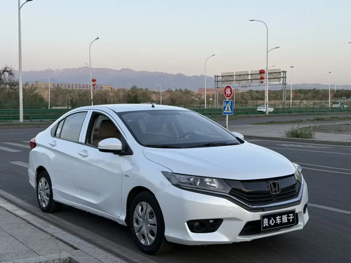 Honda Gray