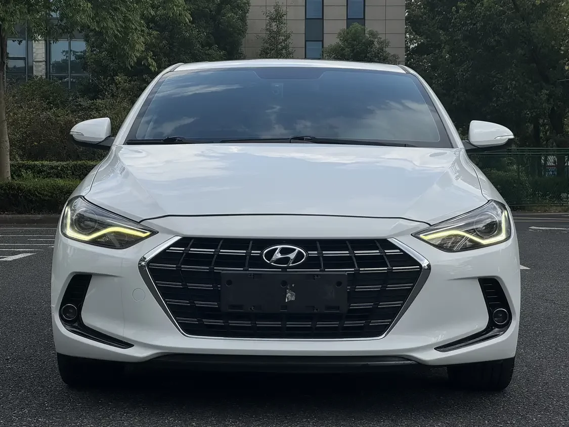 Hyundai lead