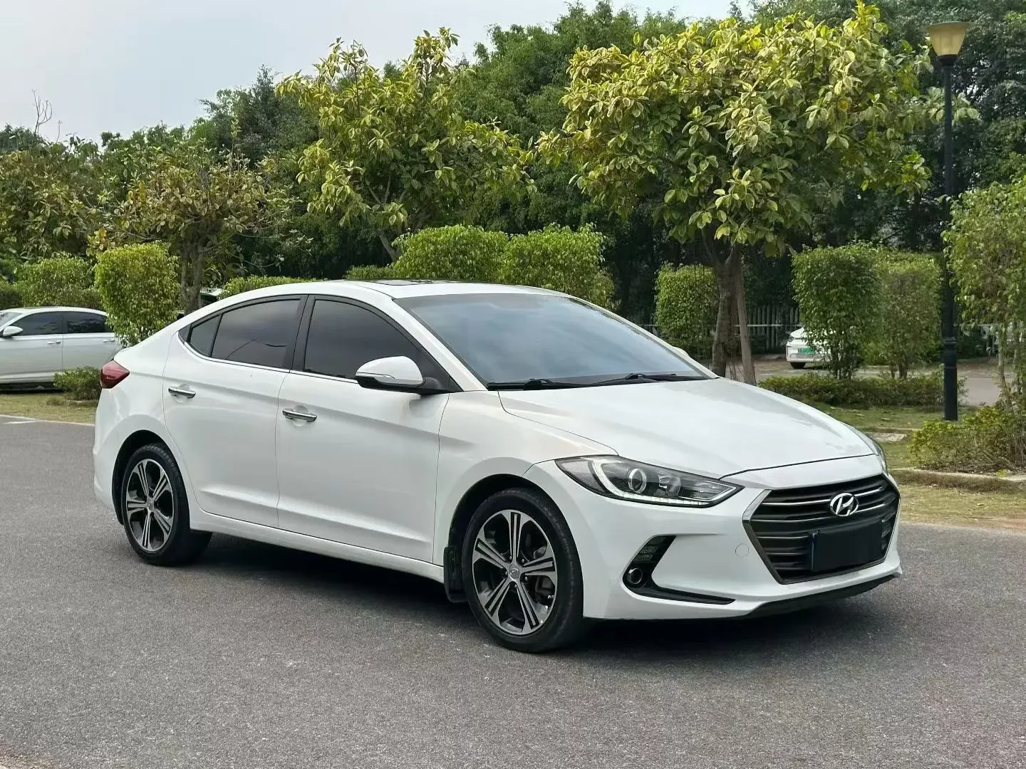 Hyundai lead