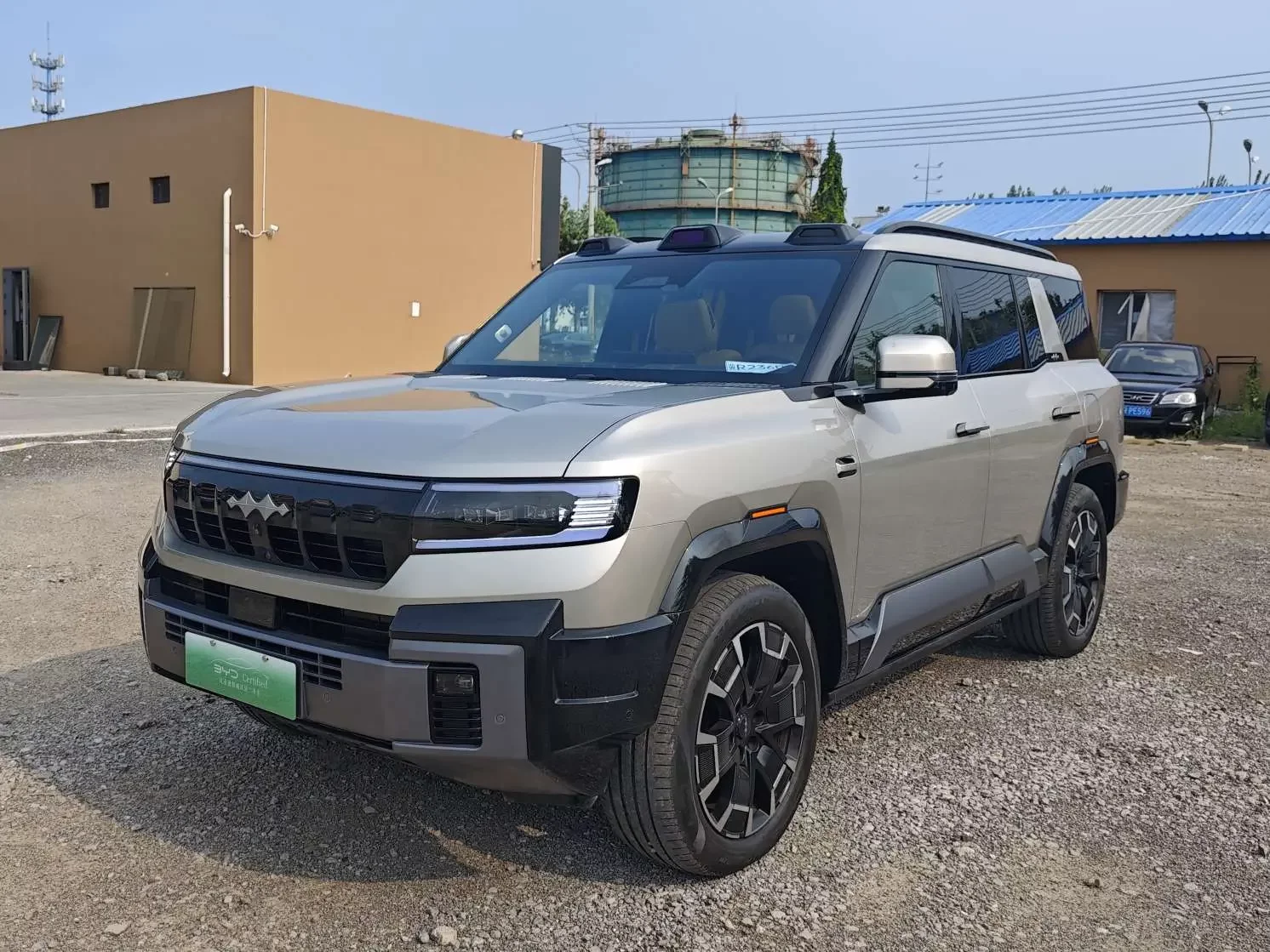BYD Leopard Leopard 8