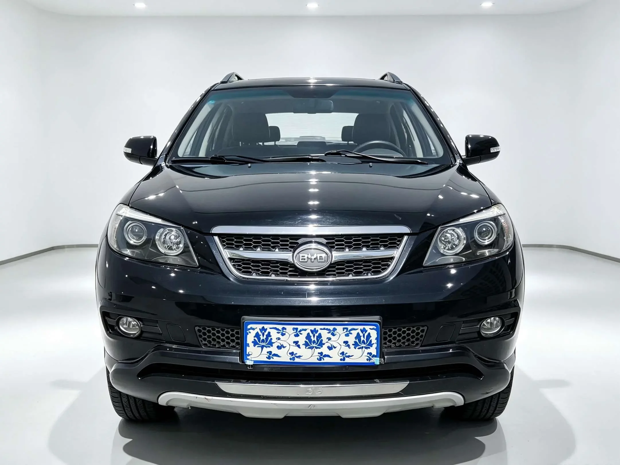 BYD S6