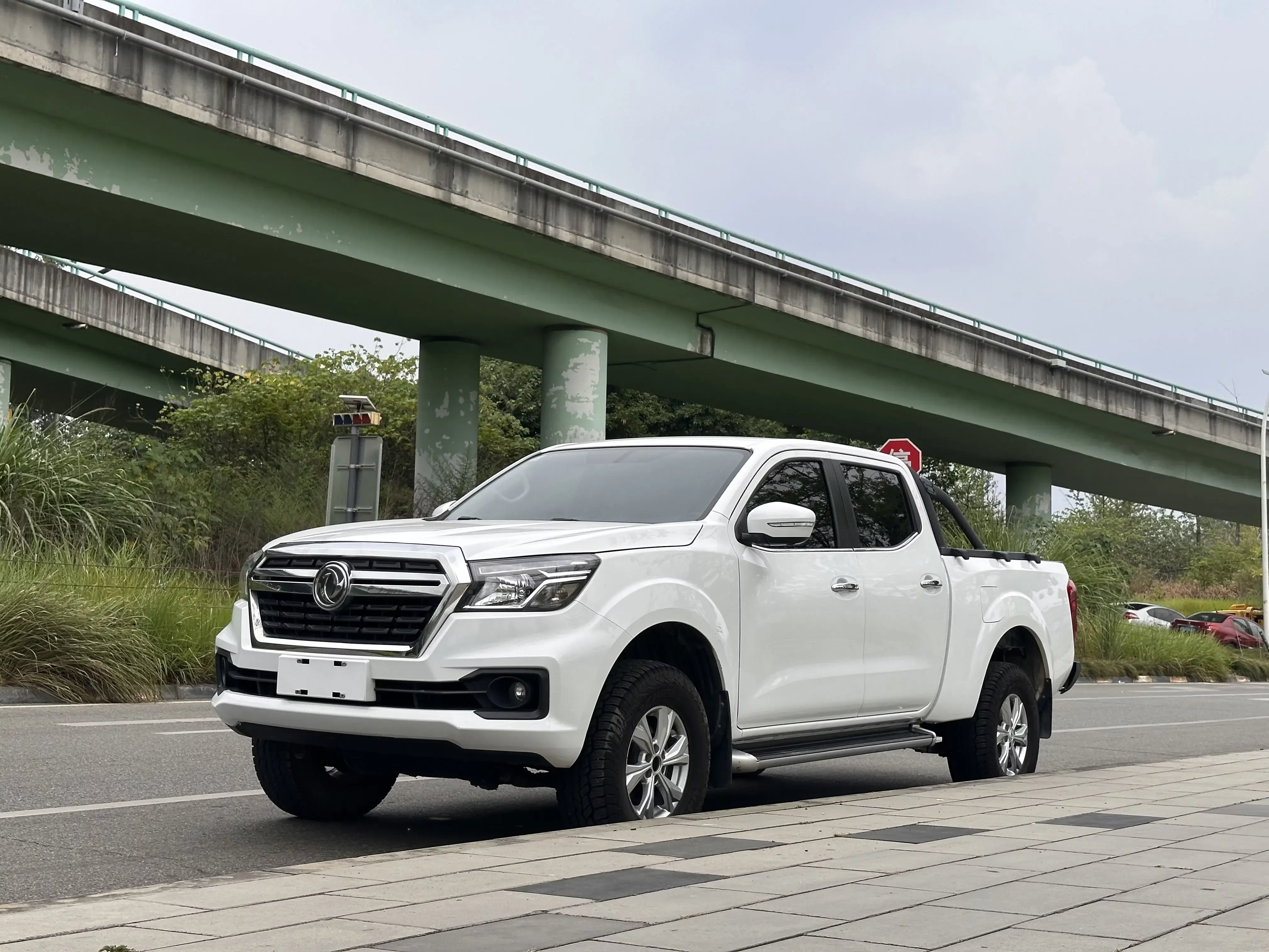 Dongfeng Ruiqi 6