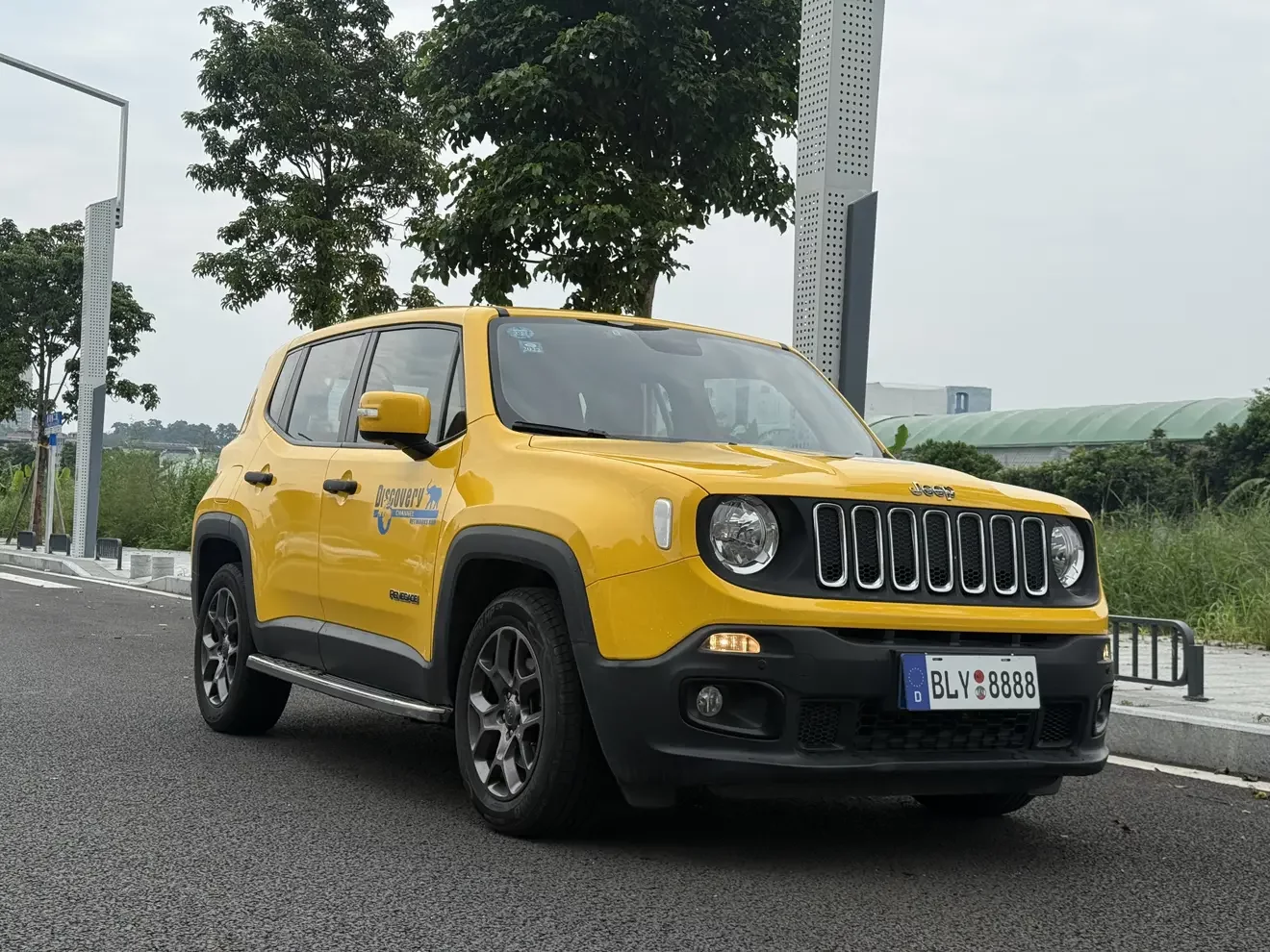 Jeep Freeman
