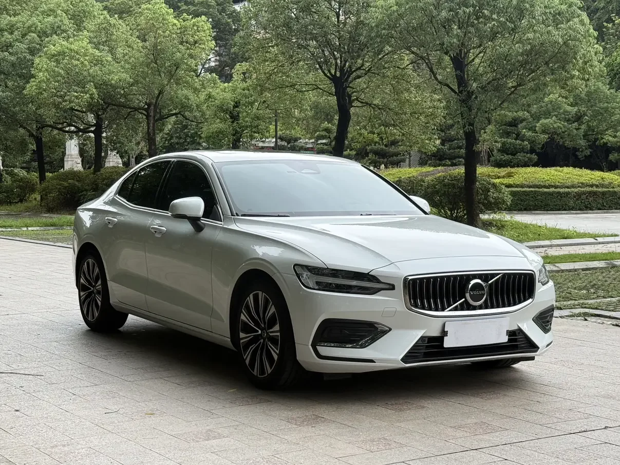 Volvo S60