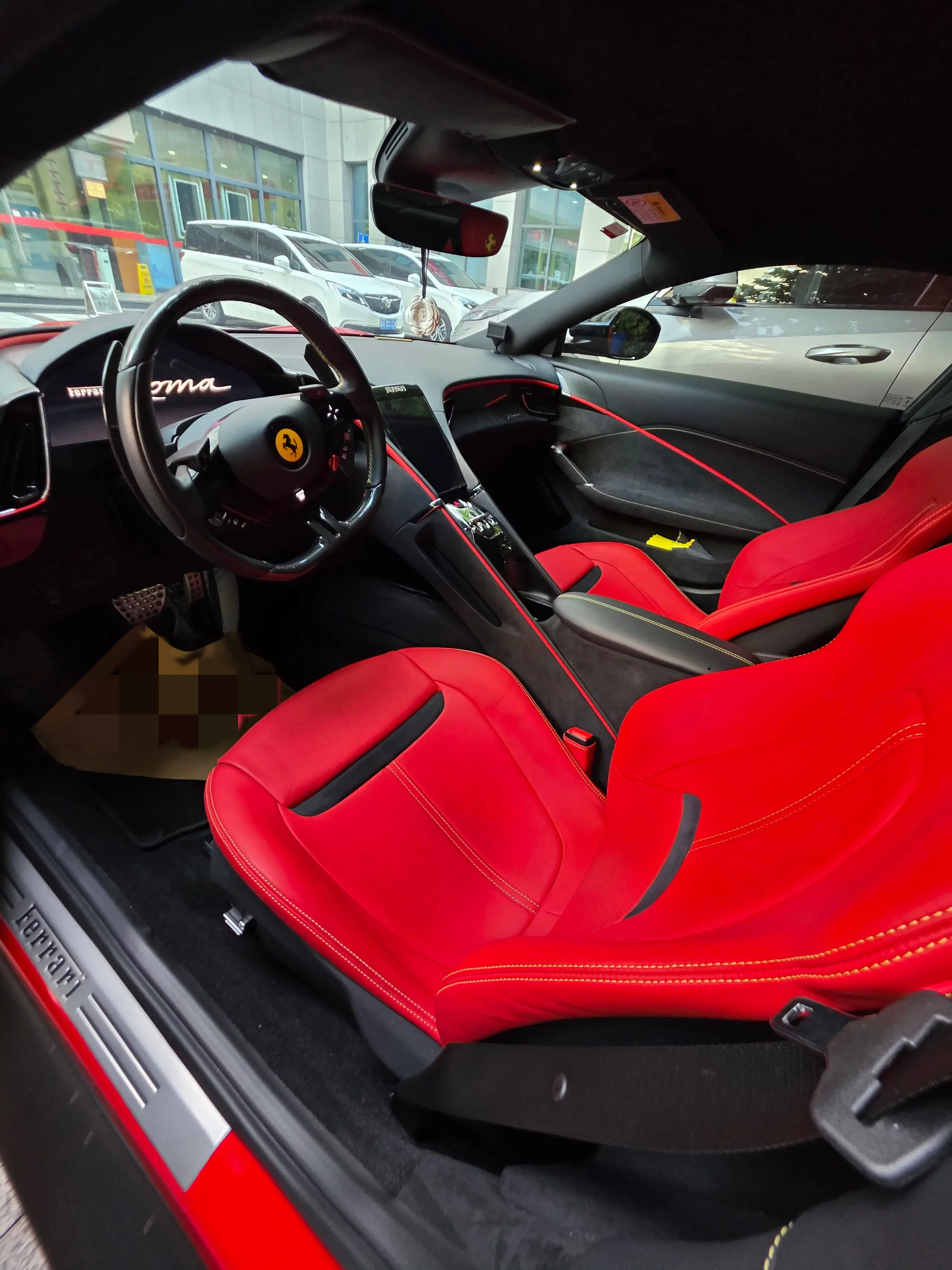 Ferrari Roma