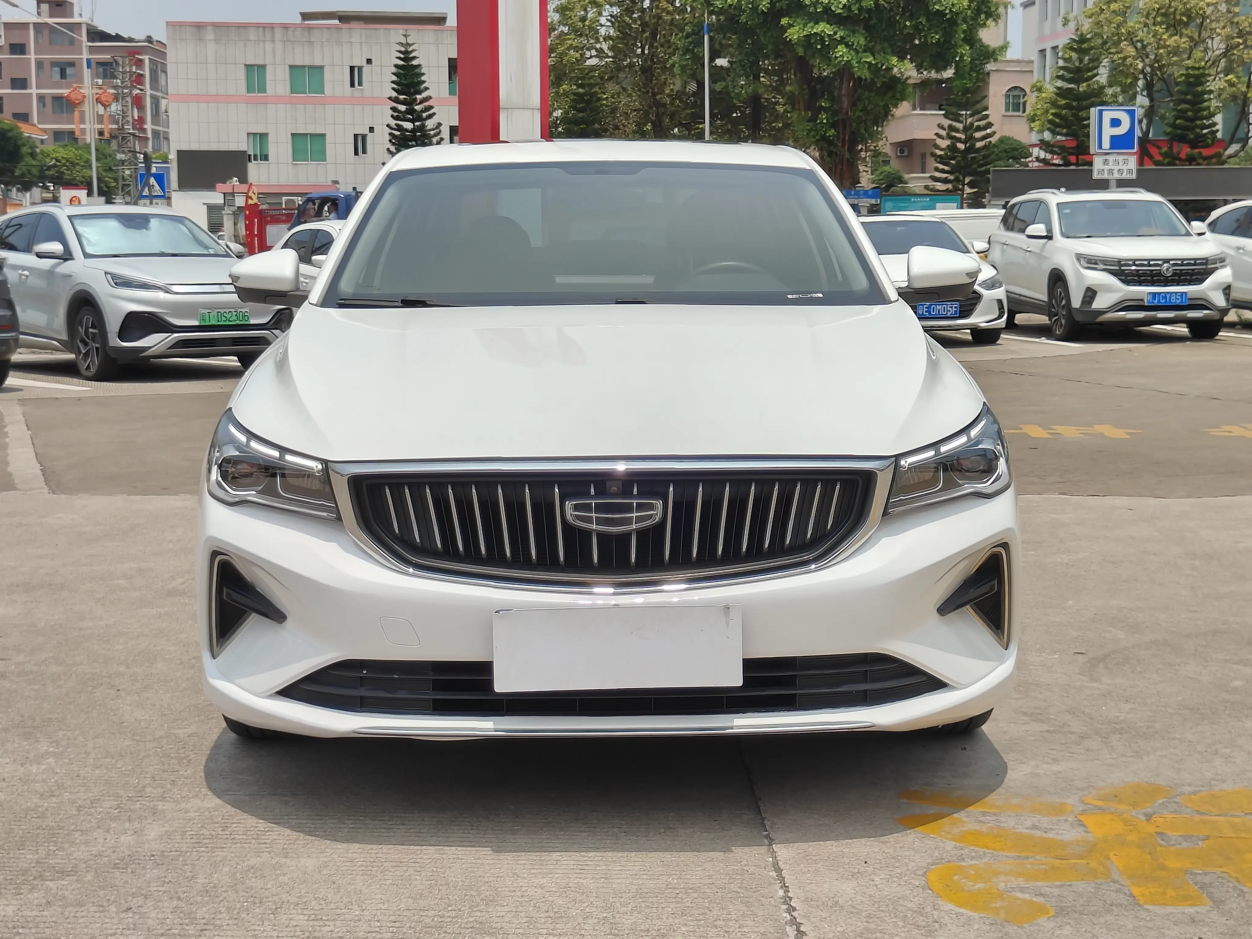 Geely emgrand