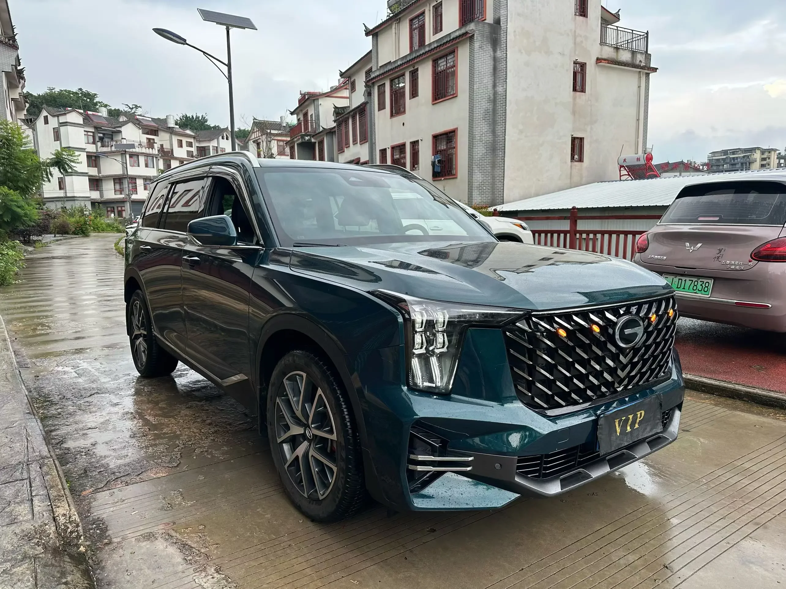 GAC Trumpchi GS8