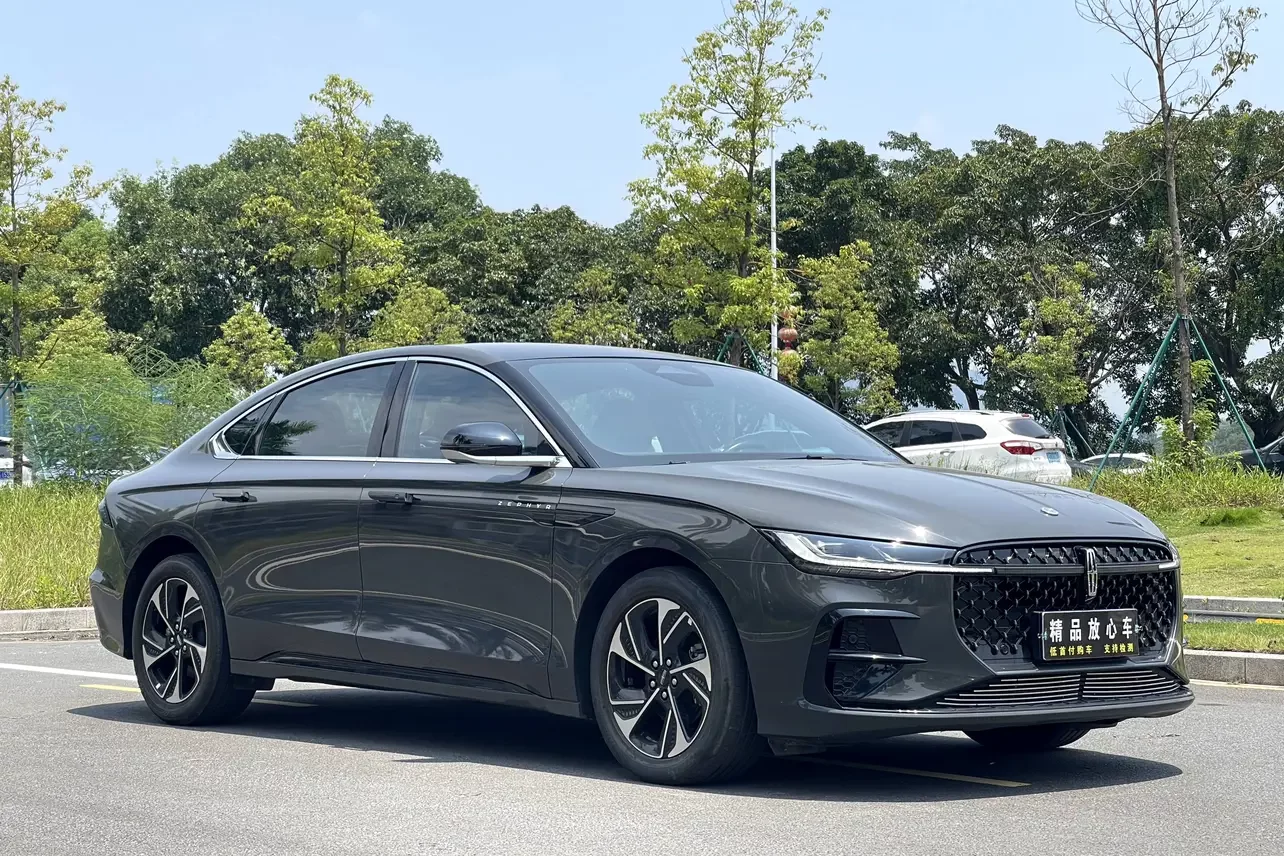 Lincoln Z