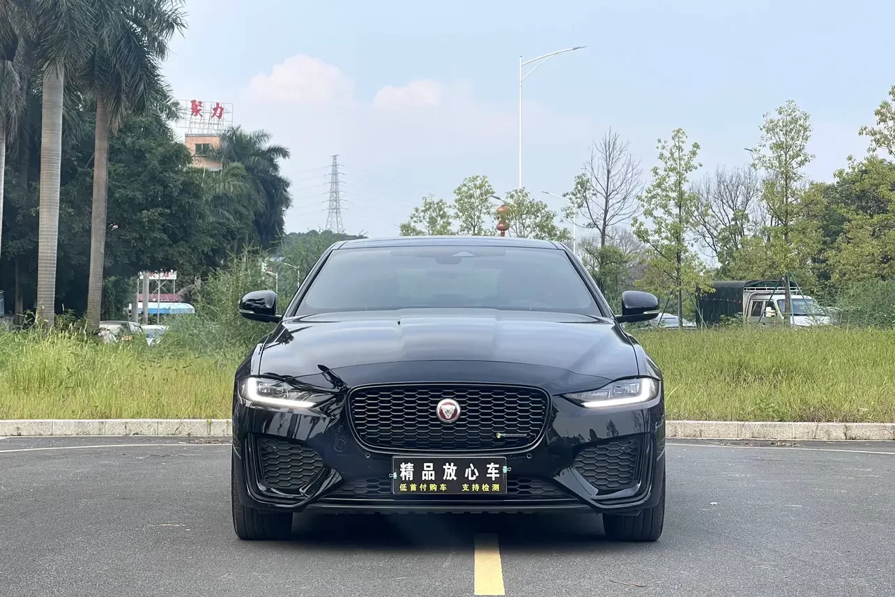 Jaguar XEL