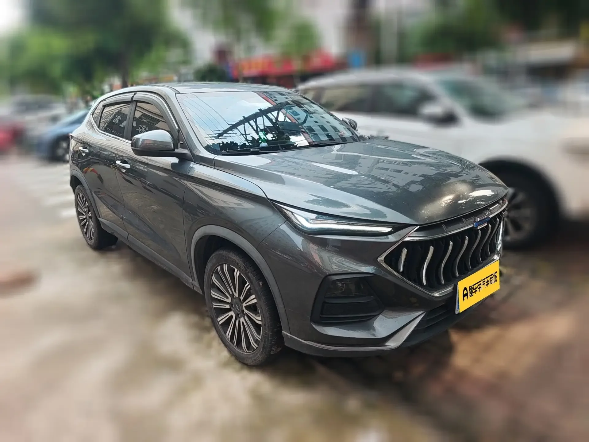 Oshan Changan Auchan X5