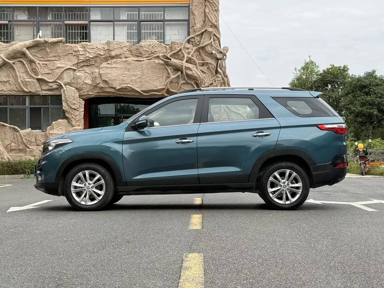 Dongfeng Scenery S560