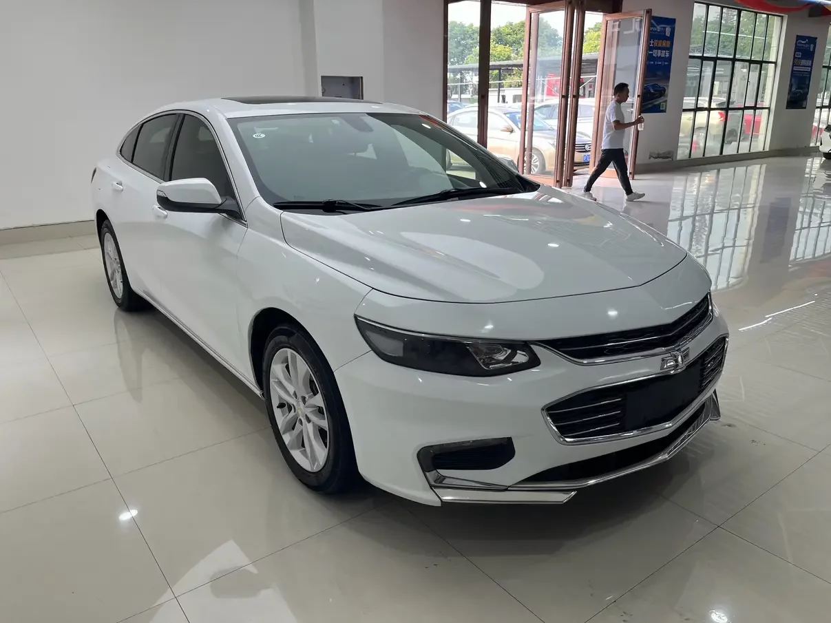 Chevrolet Malibu XL