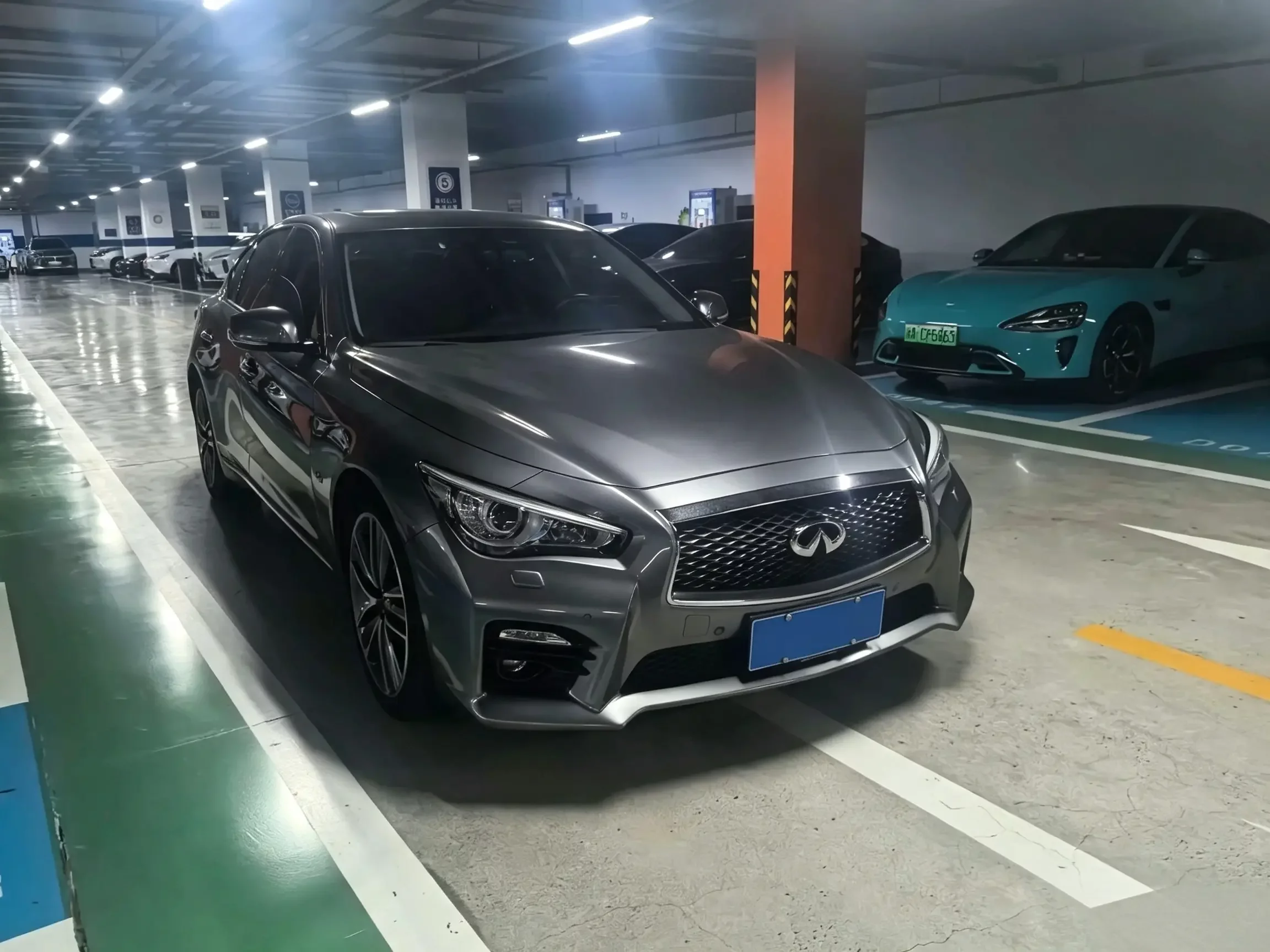 Infiniti Q50L