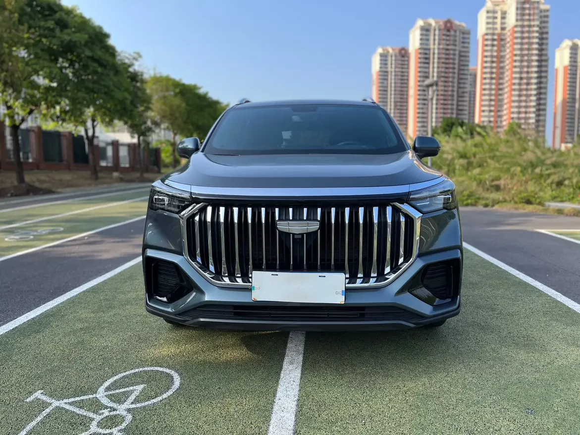 Geely Okavango (Haoyue L)