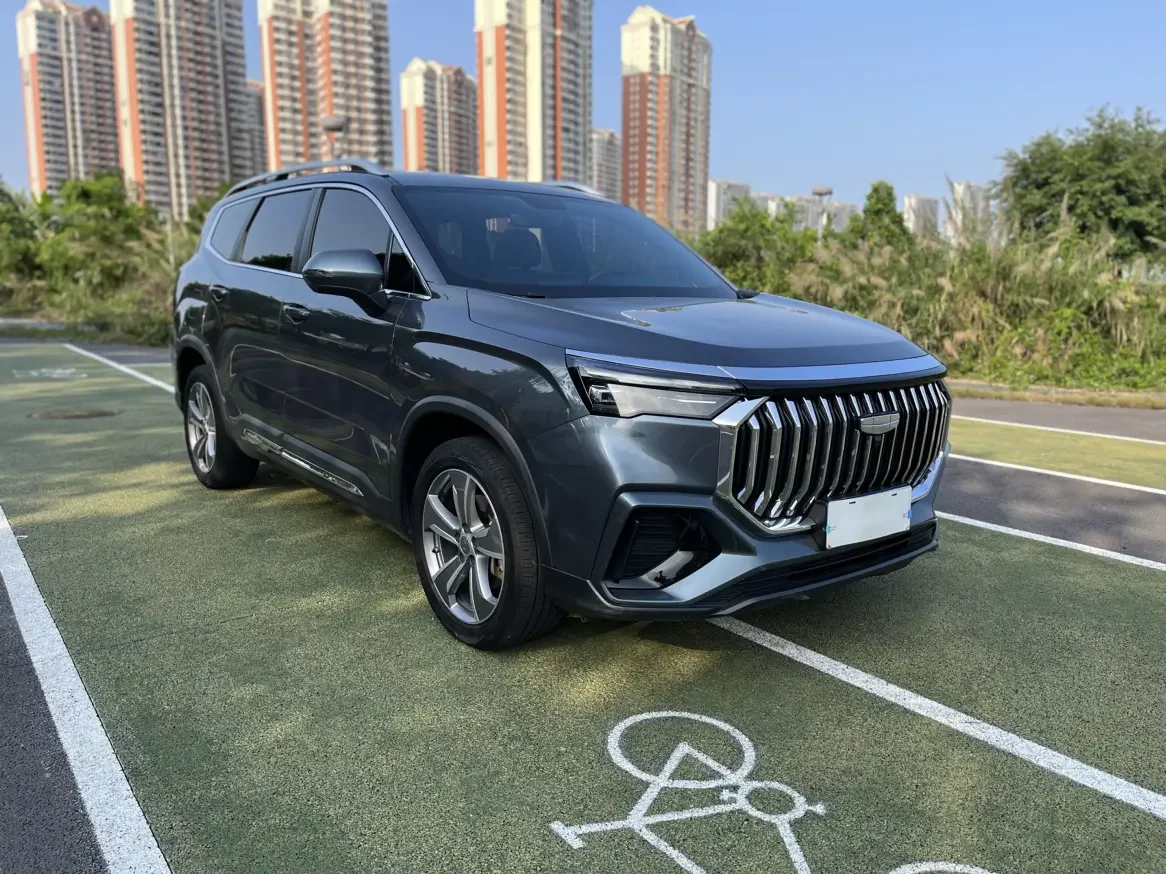Geely Okavango (Haoyue L)