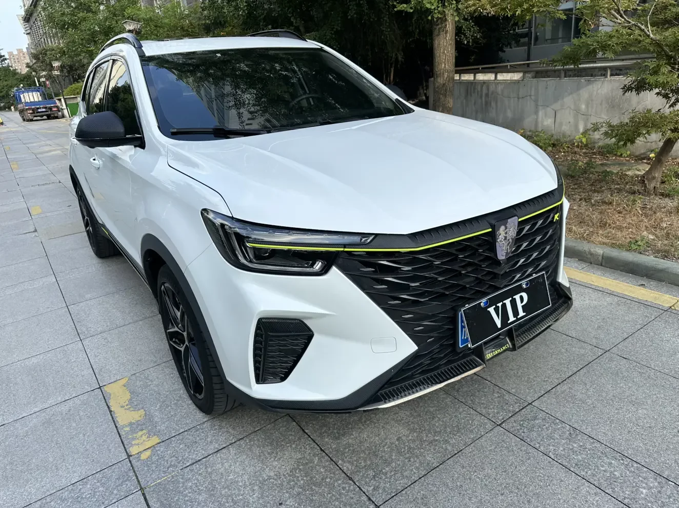 Roewe RX5