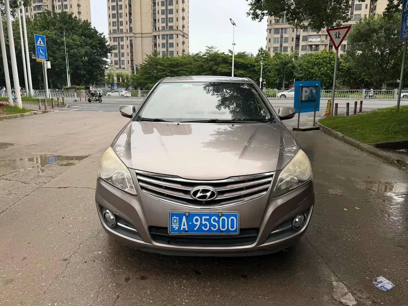 Hyundai Joyful