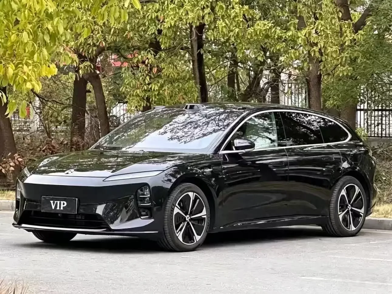 NIO ET5T