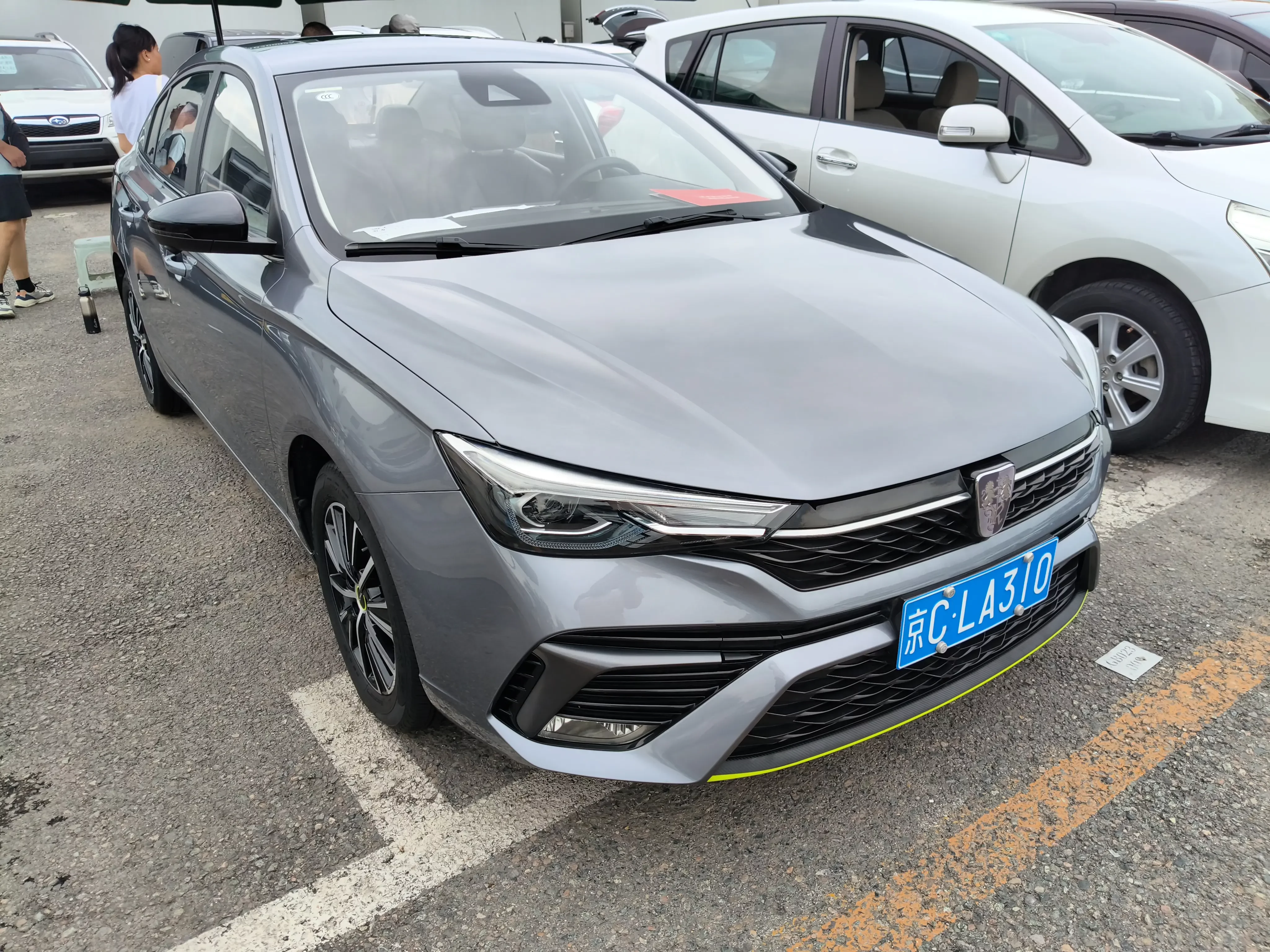 Roewe i5