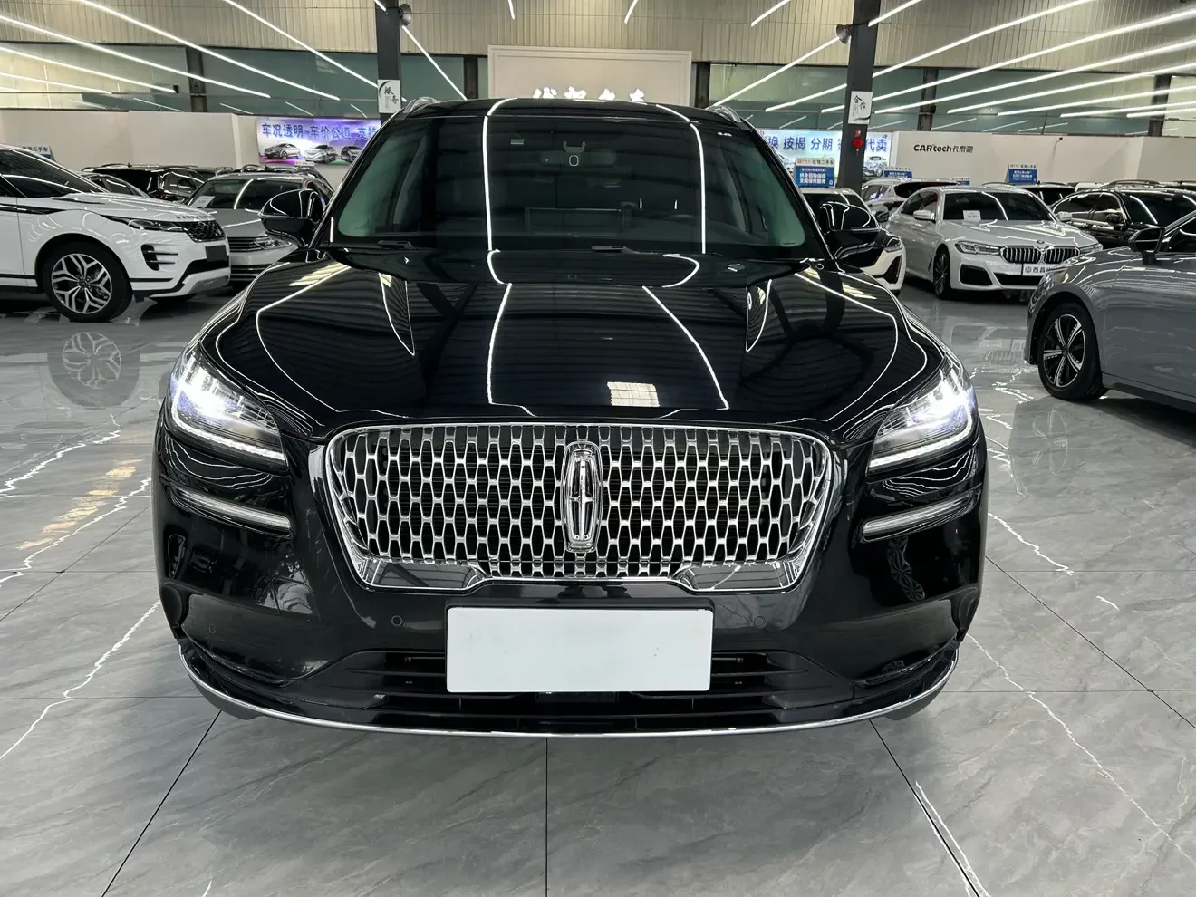 Lincoln adventurer