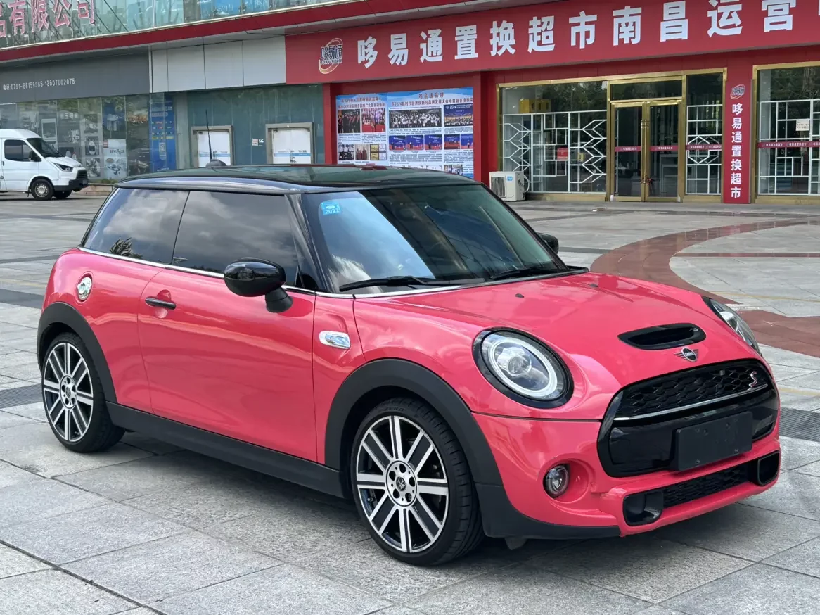 MINI 