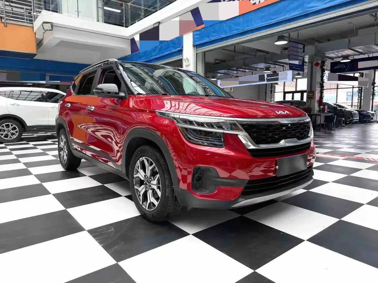 Kia Run proudly