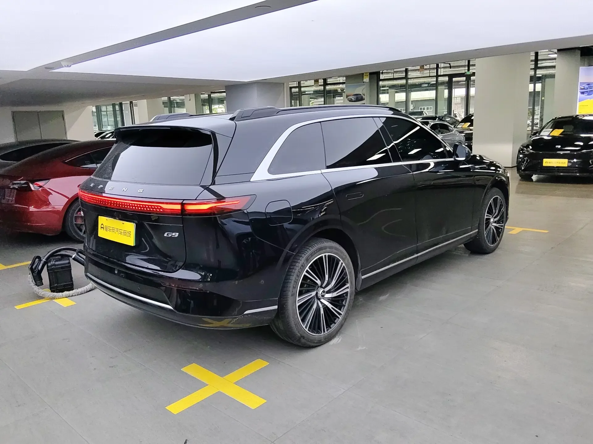 Xpeng G9