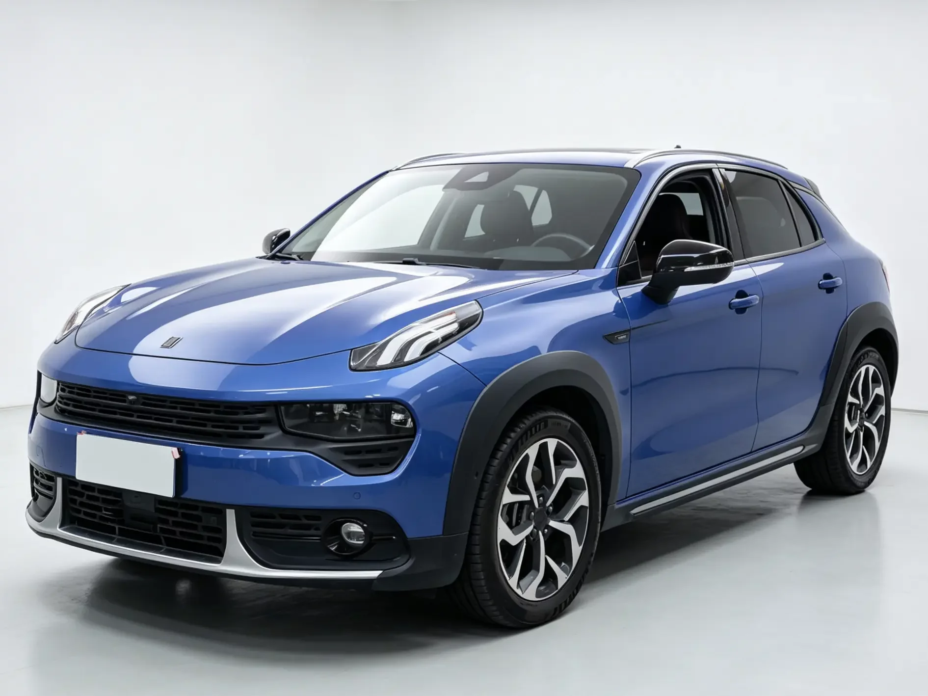 Lynk & Co 02