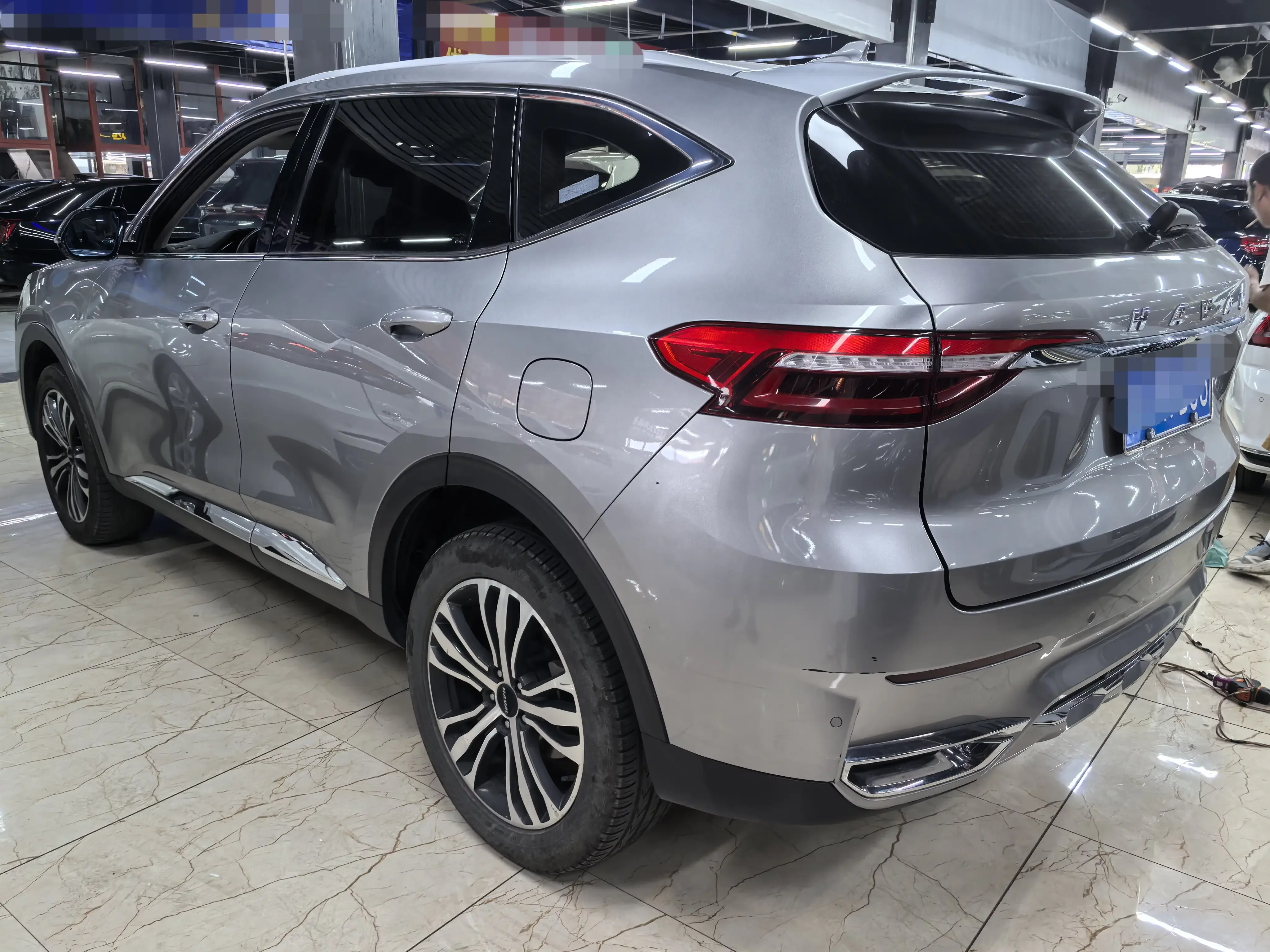 Haval F7