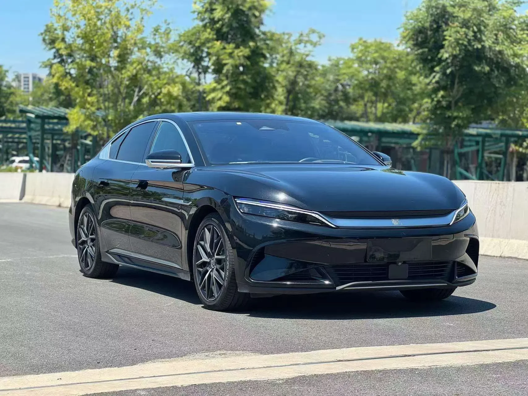 BYD Han EV