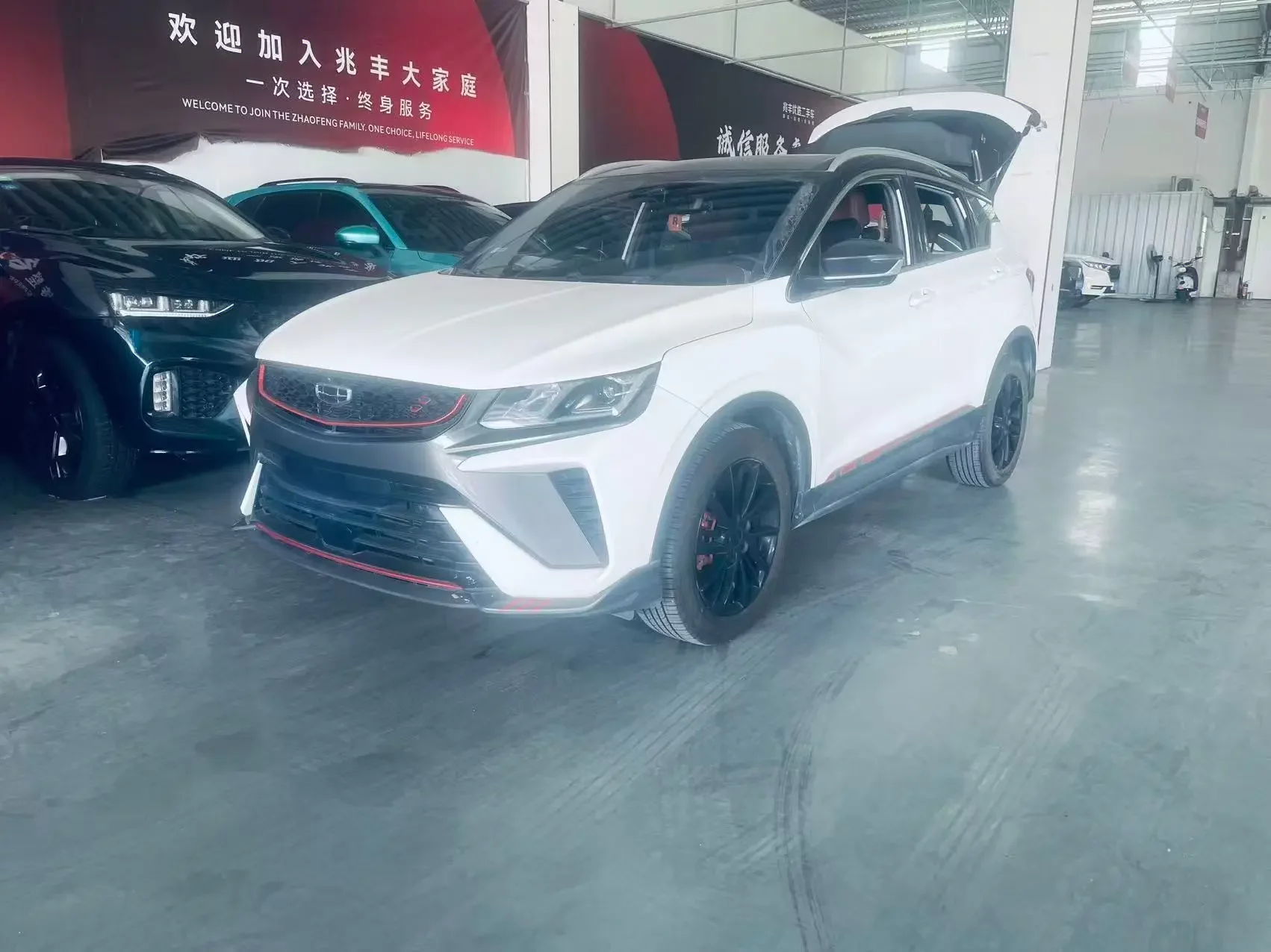 Geely Coolray SX11 (Binyue)