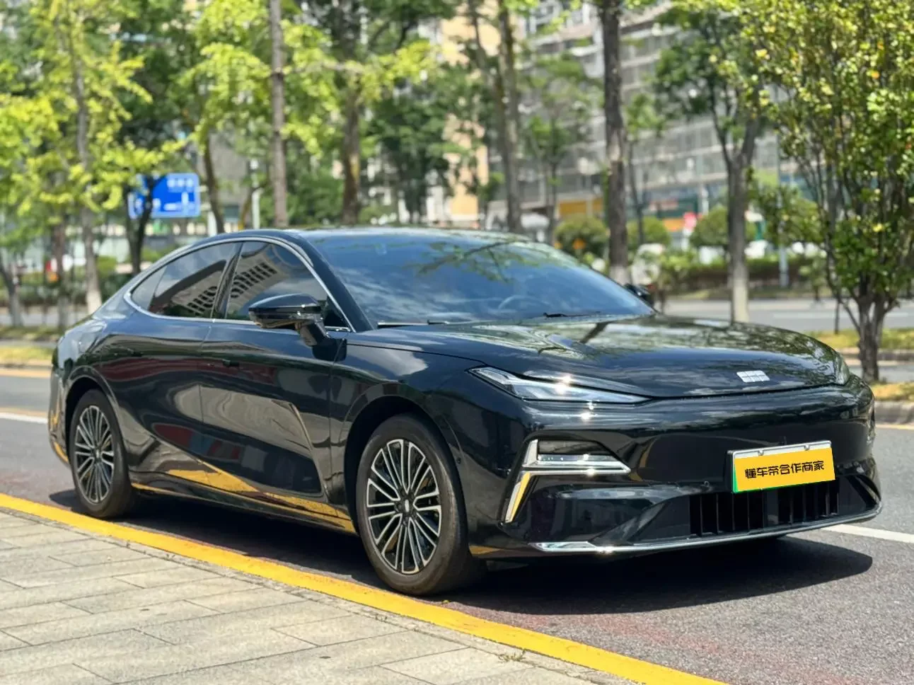 Geely Galaxy Star 8 PHEV