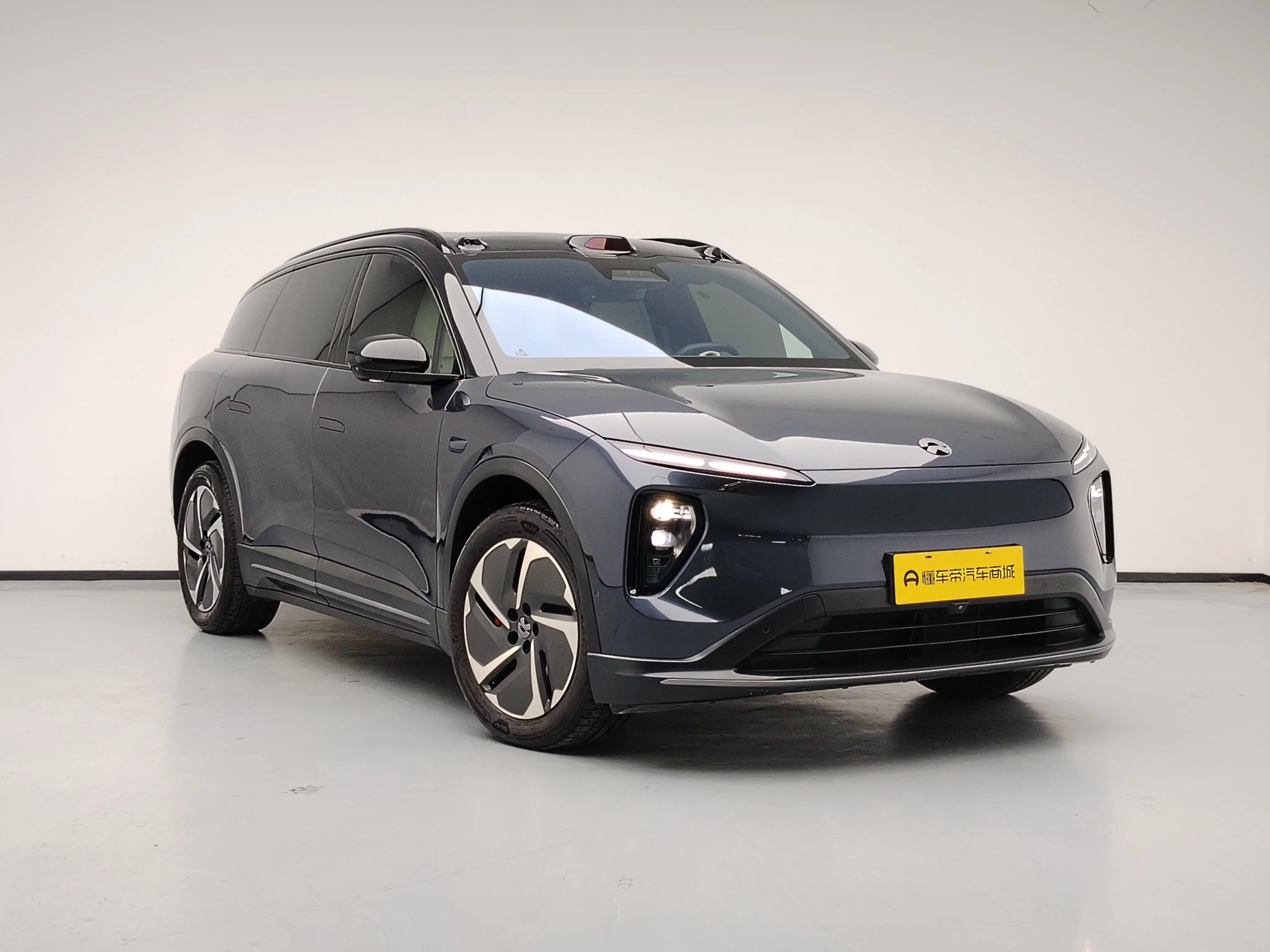 NIO ES6
