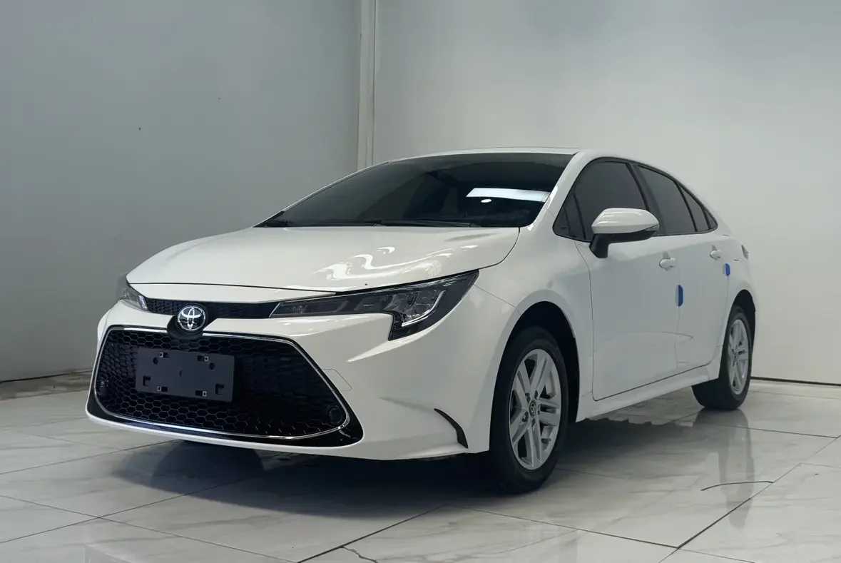 Toyota Levin (Lei Ling)