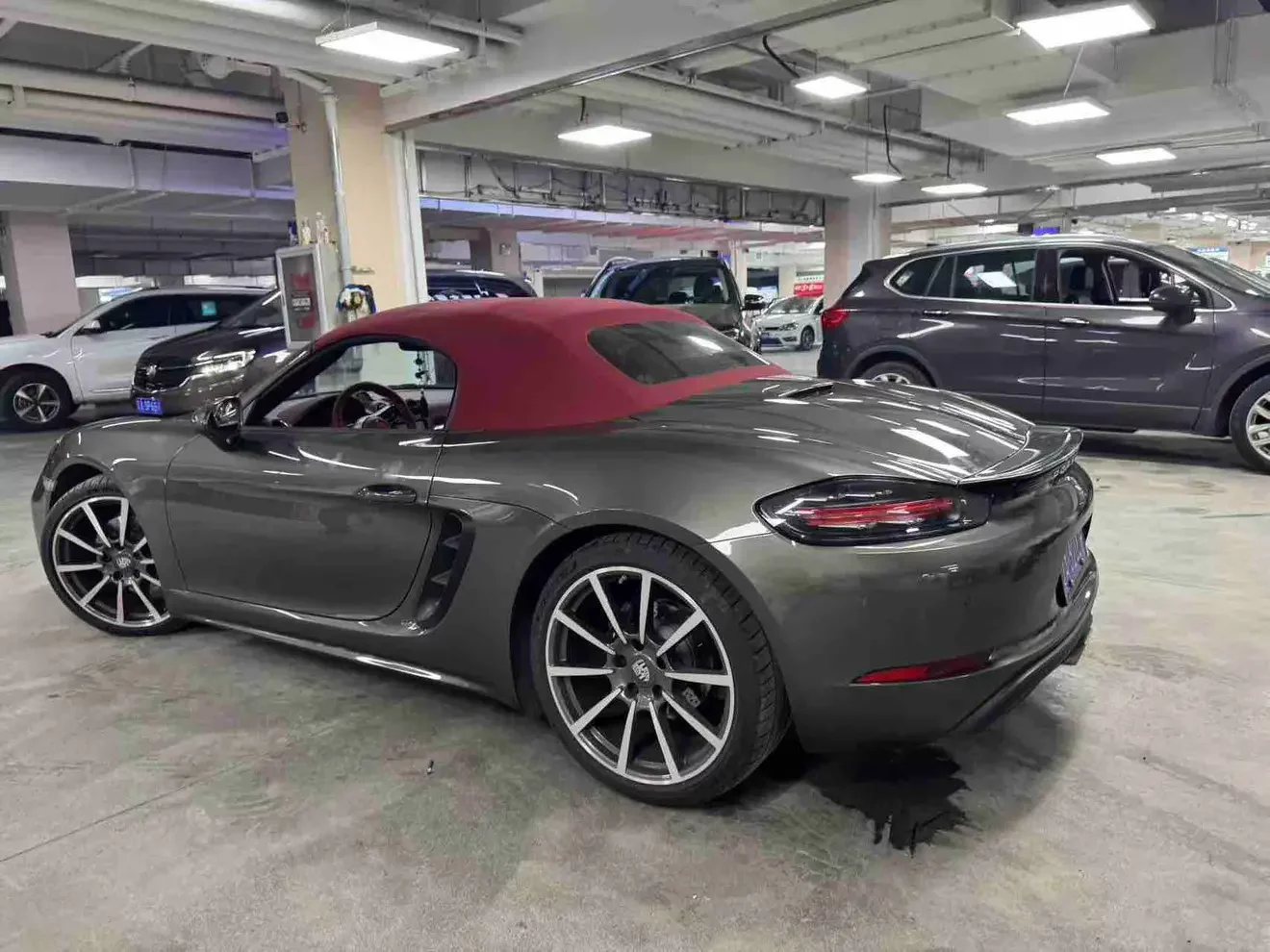 Porsche 718