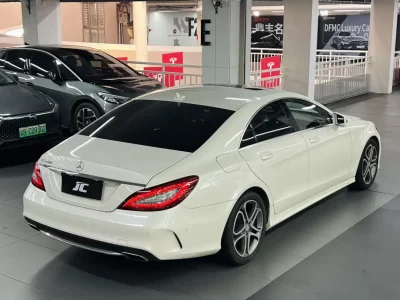 Mercedes-Benz CLS