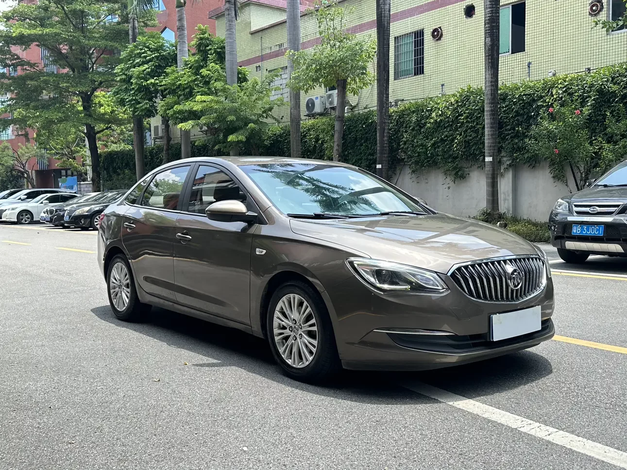 Buick Yinglang