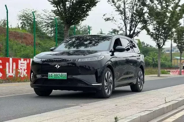 Dongfeng Yipai 008