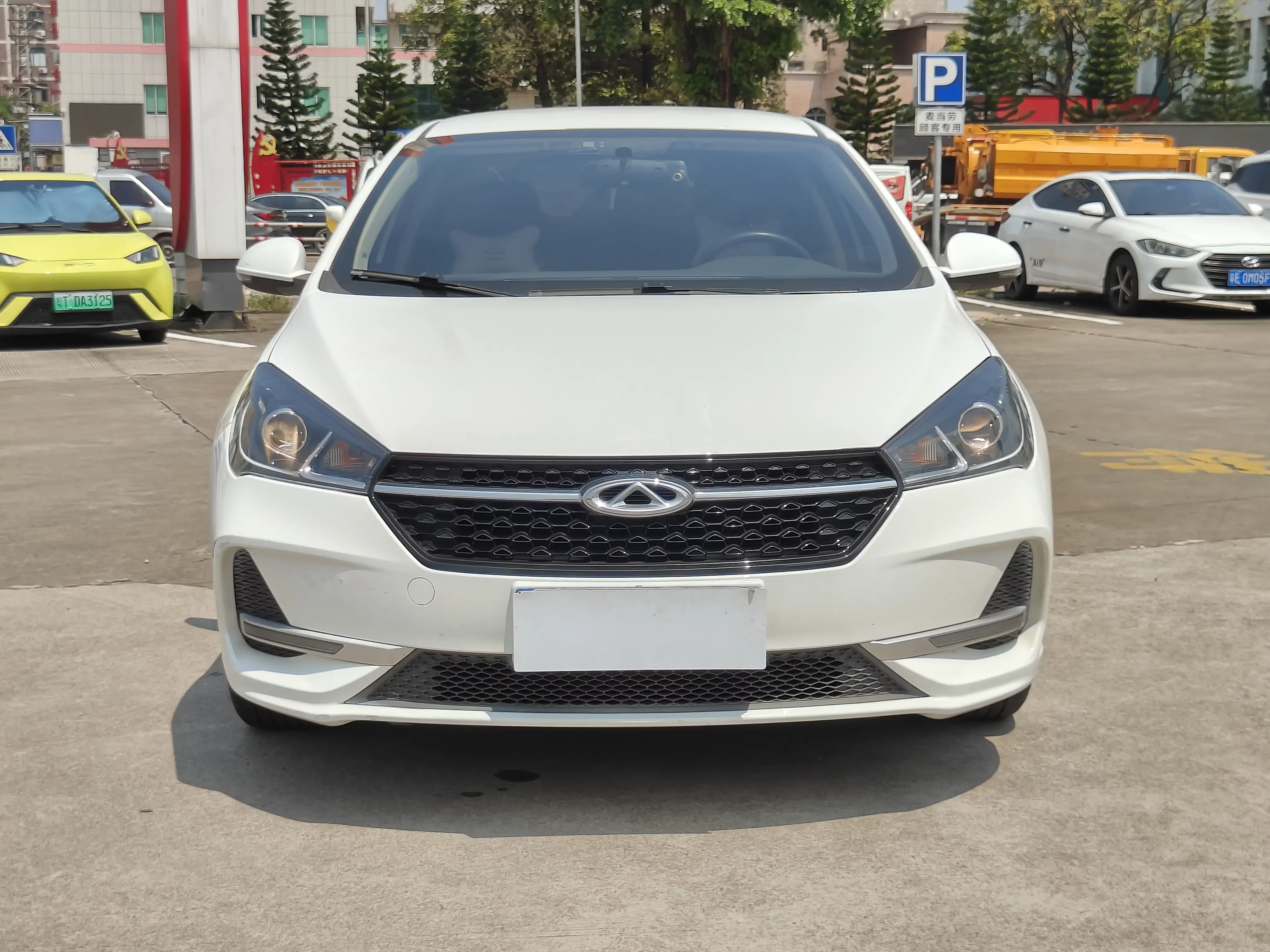 Chery Arrizo 5