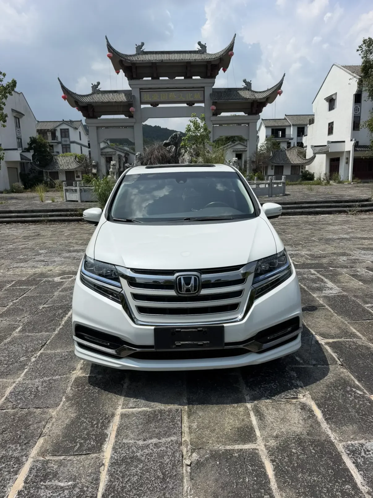 Honda Elysion (Alison)