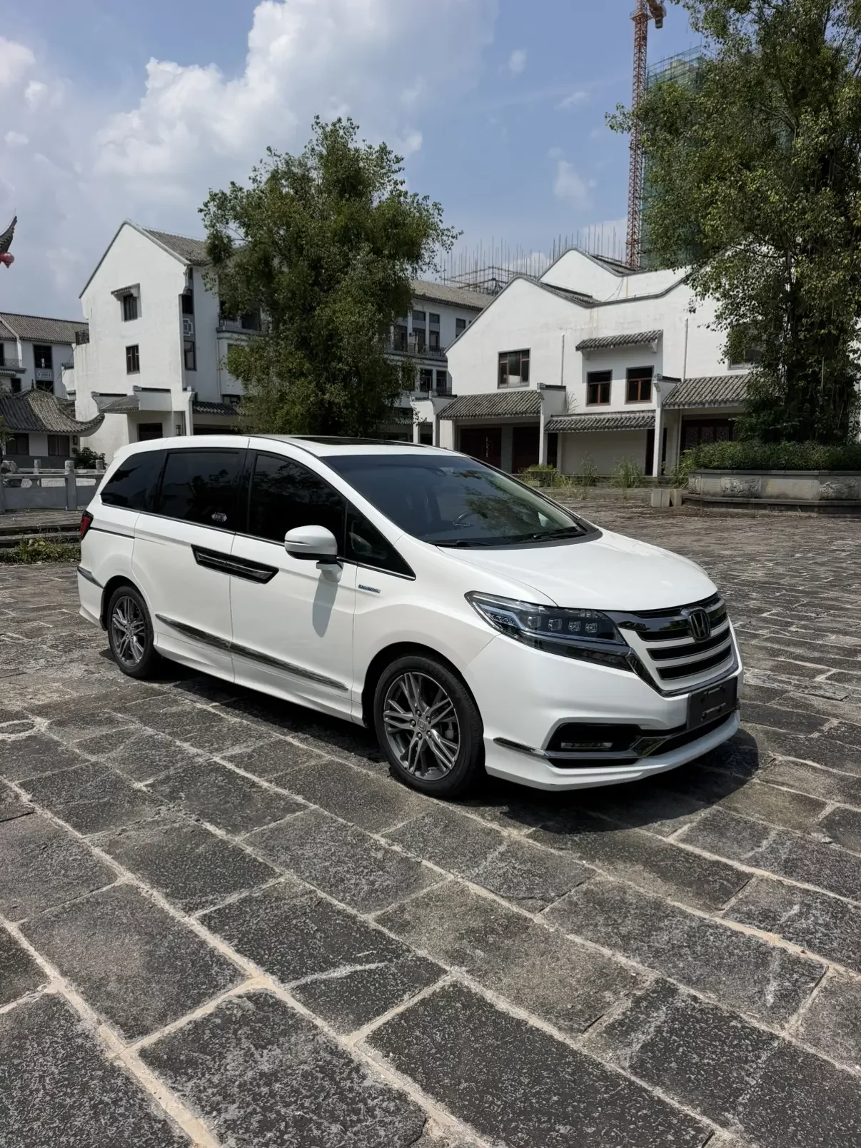 Honda Elysion (Alison)