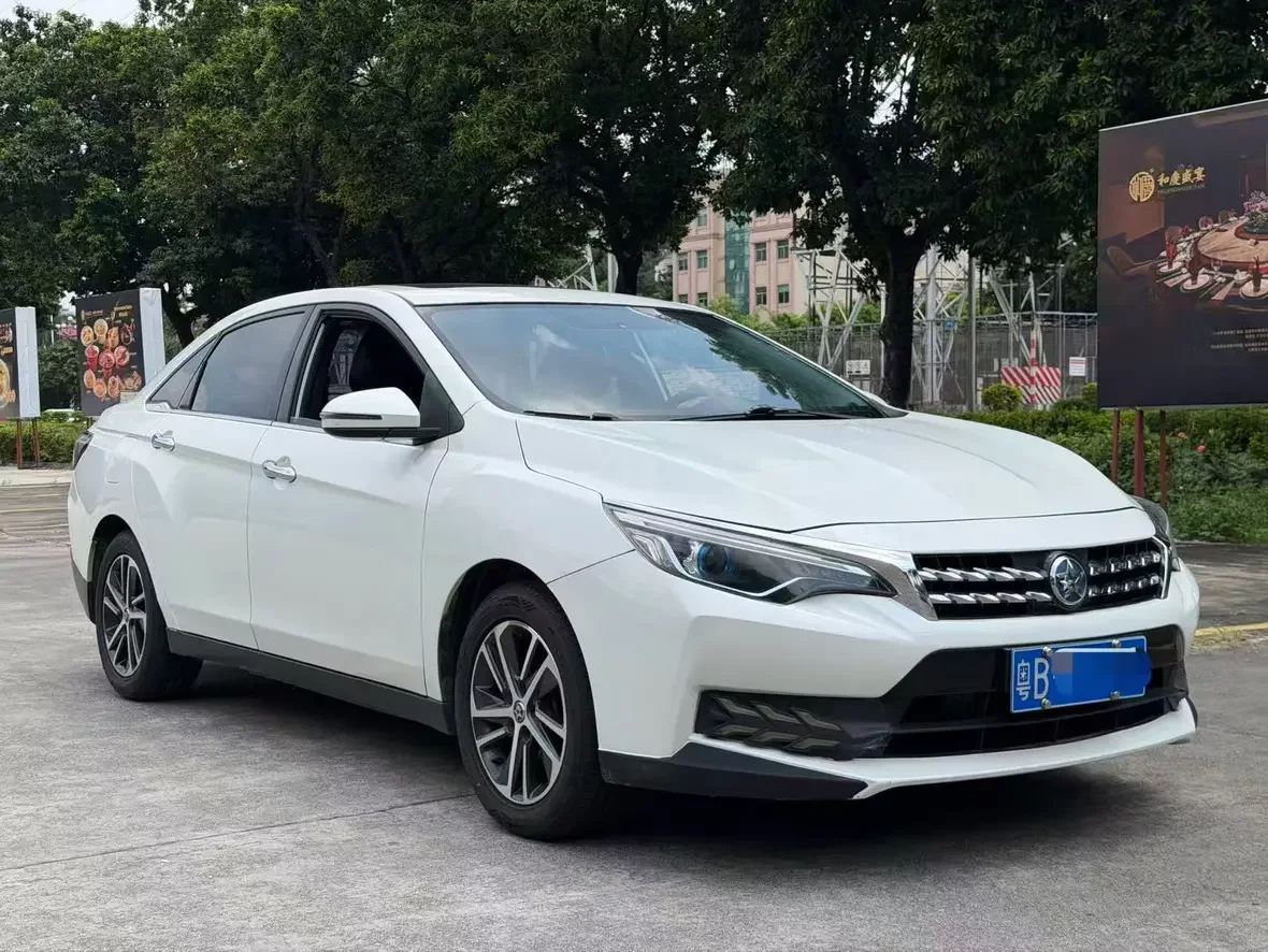 Kai Chen Venucia D60