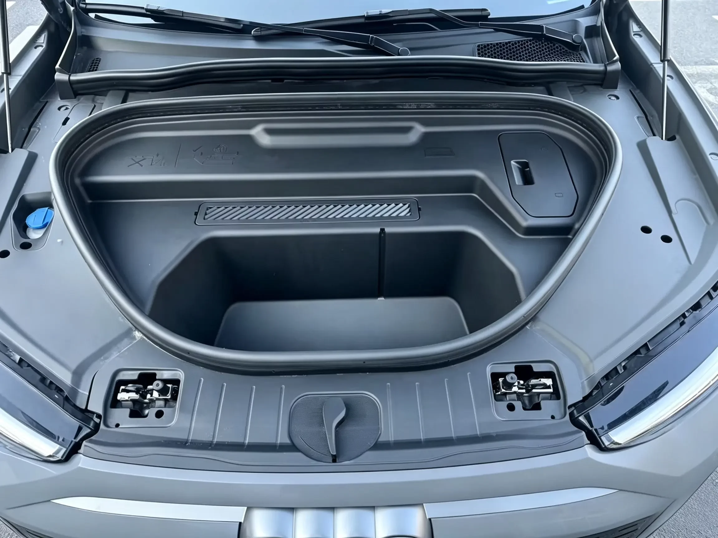 Audi Q6L e-tron