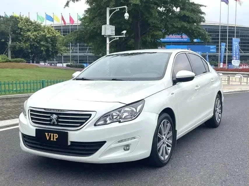 Peugeot 408